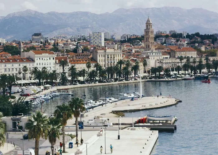 West Coast Luxury Lägenhet