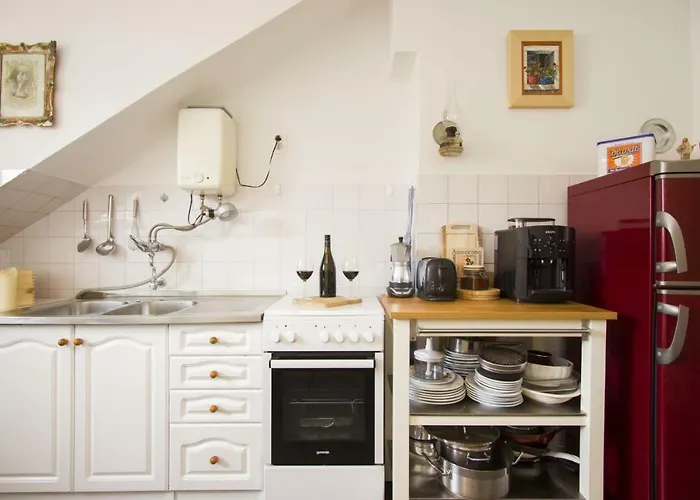 West Coast Luxury 公寓