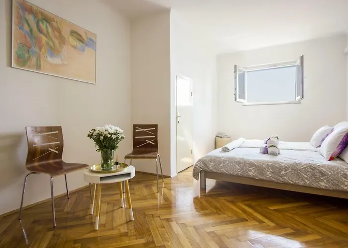 West Coast Luxury Appartamento *